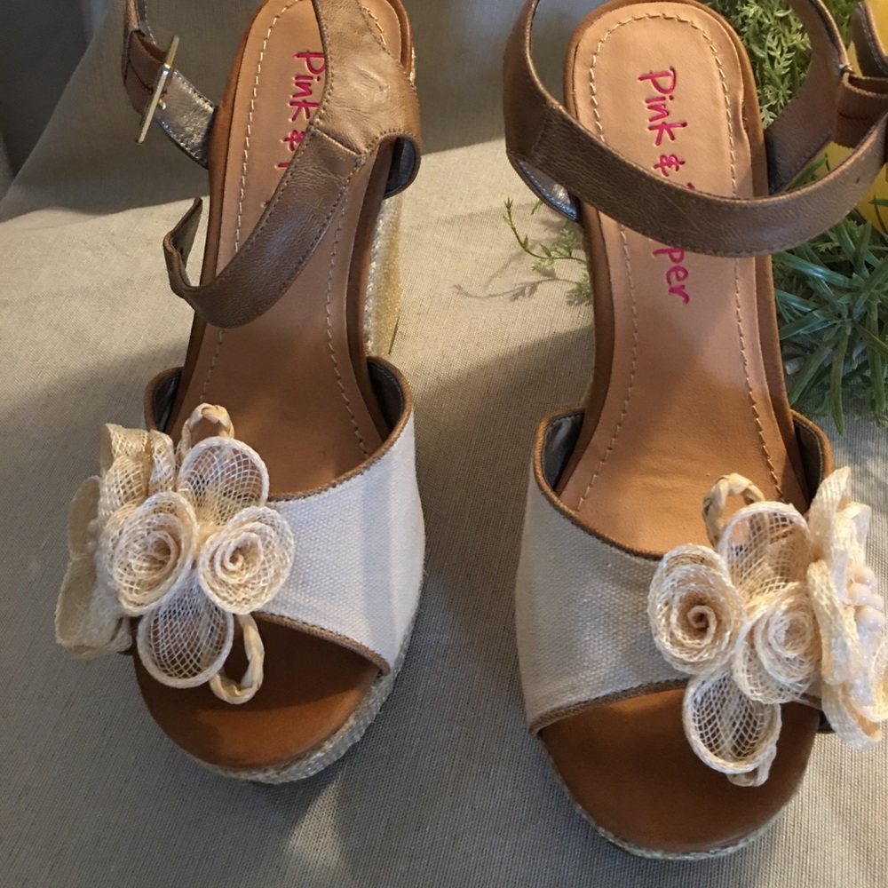 Pink & Pepper Wedge Sandals- New 6.5